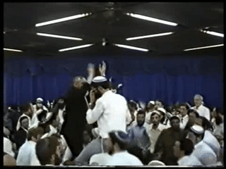 RARE  Rabbi Meir Kahane dances with his student Netanel Ozeri HYD 00:00:26